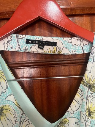 Vestido sin mangas con estampado floral