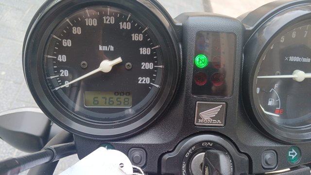 Honda CBF 600N Naked Negra