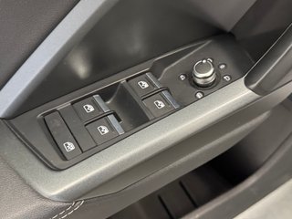 Audi Q3 35TDI S-LINE S-TRONIC