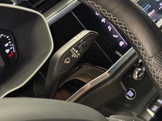 Audi Q3 35TDI S-LINE S-TRONIC
