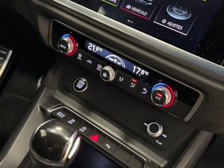 Audi Q3 35TDI S-LINE S-TRONIC