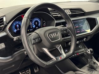 Audi Q3 35TDI S-LINE S-TRONIC