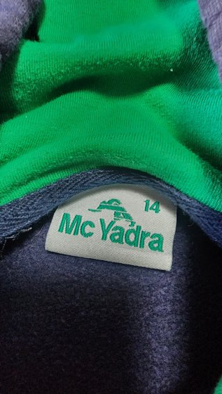 Sudadera con capucha SAFA GAVÀ azul y verde. T14