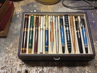 Collezione di inchiostri e penne stilografiche