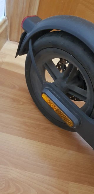Patinete Xiaomi Mi Essential Negro