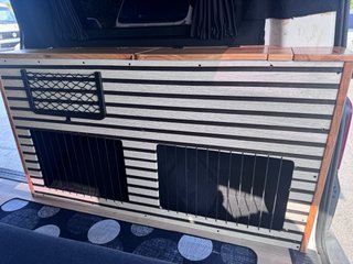 Volkswagen Camper Transporter T5 2012