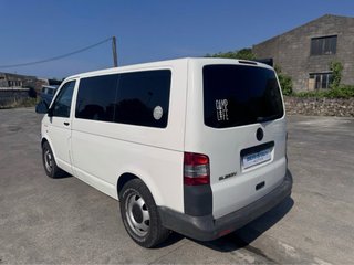 Volkswagen Camper Transporter T5 2012