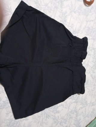 Pantalón corto H&M cintura alta T.38