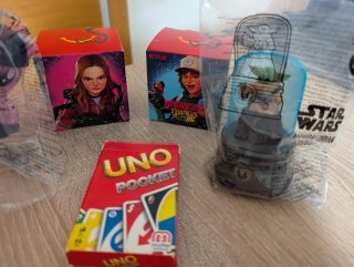Lote Juguetes Burger King + UNO Pocket