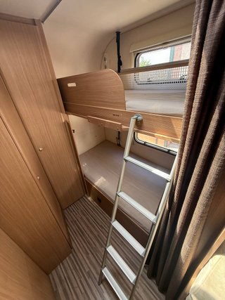 Adria  Aviva 495LX 2015