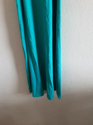 Vestido de verano verde azulado