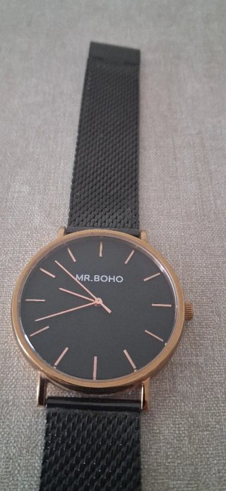 Reloj MR. BOHO Negro y Dorado