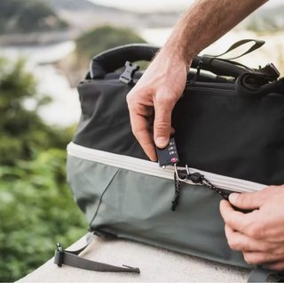 Mochila Montaña y Trekking Forclaz 40L