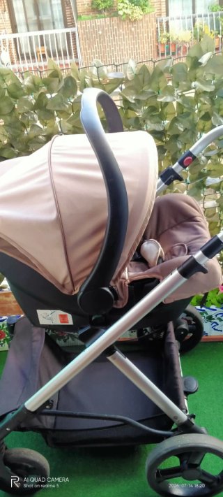 Carro de bebé plegable