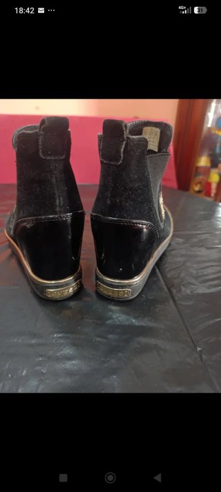 Botines Guess Mujer Negros