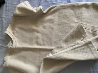 Camiseta Bershka Beige