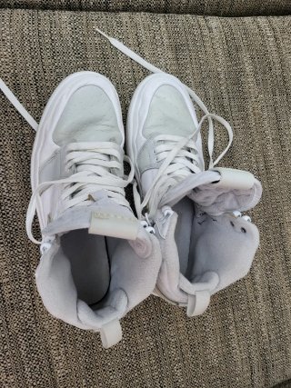 Tenis Jordan 1 Acclimate