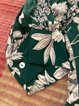 Blusa Nueva Zara Verde Estampada Talla L