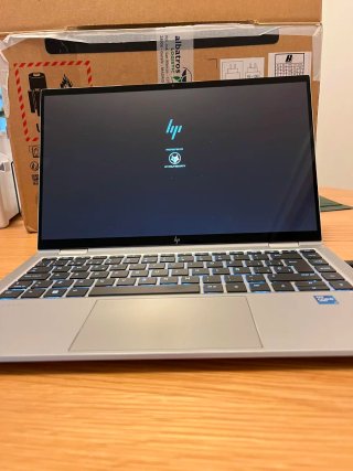 HP EliteBook x360 1040 G8 i7 32GB RAM Táctil