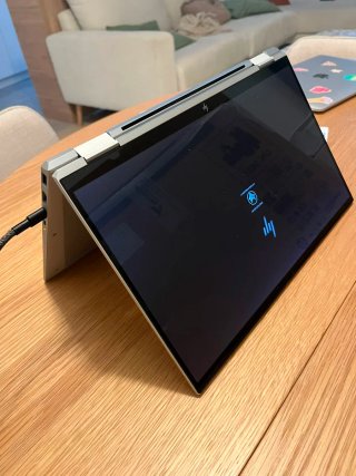 HP EliteBook x360 1040 G8 i7 32GB RAM Táctil