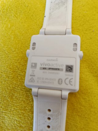Garmin vívoactive Smartwatch GPS Blanco