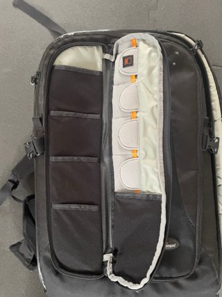 Zaino Lowepro Vertex 300 AW per fotocamere