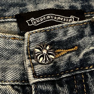 Bermuda vaquera Chrome Hearts