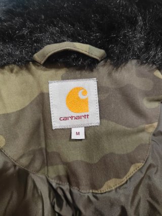 Abrigo Carhartt Verde Militar estilo Camuflaje