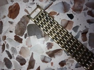 Reloj Louis Valentin Dorado
