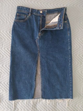 Falda midi Zara Talla M