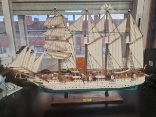 Maqueta en madera del Barco JUAN SEBASTIÁN ELCANO