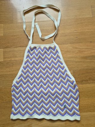 Top juvenil zig-zag beige y morado