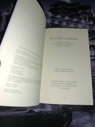 Libro Materia Prima - 7 Poetas Logroño (2002)
