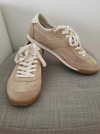 Zapatillas beige