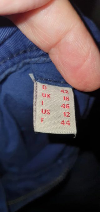 Bermuda Sprit Talla 42 Azulón
