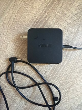ASUS VivoBook i5 8GB SSD MX150