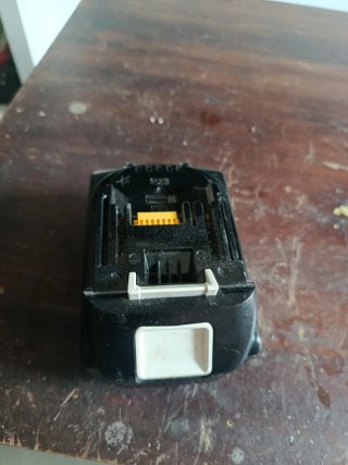 Taladro Makita DHP453 18V