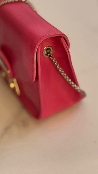 Bolso Furla rosa cuero dorado