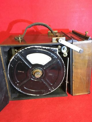 Cámara de cine 35 mm pieza de Museo
