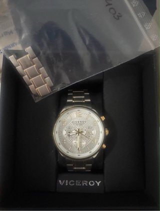 Reloj Viceroy Cronógrafo Dorado y Plateado