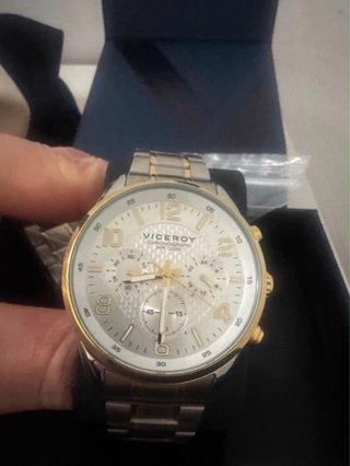 Reloj Viceroy Cronógrafo Dorado y Plateado