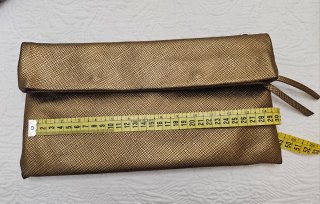 Bolso cartera piel dorada