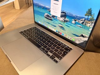 MacBook Pro Apple Grigio/Argento