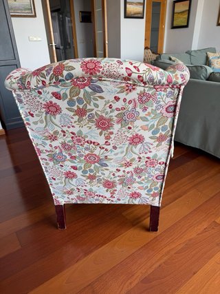 Poltrona reclinabile floreale vintage