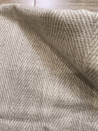 Retal de tela beige