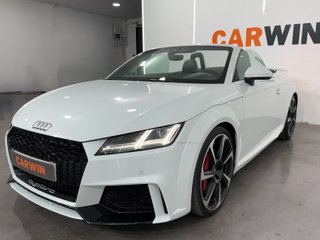 Audi TT Audi TT TT RS 2.5 TFSI 294kW quat S tro Roadster