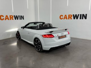 Audi TT Audi TT TT RS 2.5 TFSI 294kW quat S tro Roadster