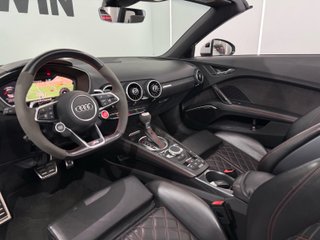 Audi TT Audi TT TT RS 2.5 TFSI 294kW quat S tro Roadster