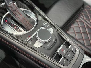 Audi TT Audi TT TT RS 2.5 TFSI 294kW quat S tro Roadster