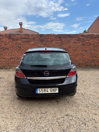 Opel Astra 2009